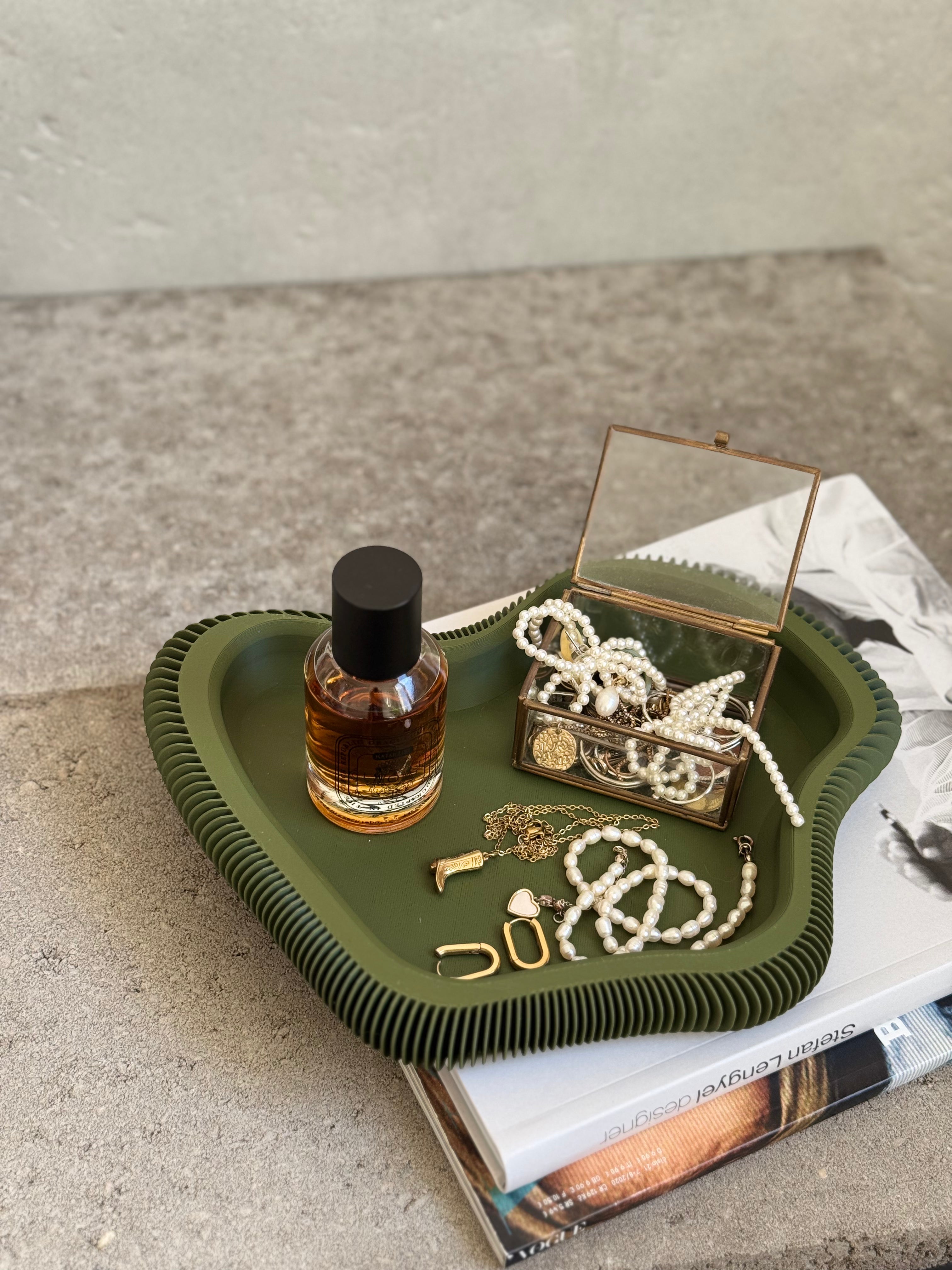 La Sombra decorative trifle tray