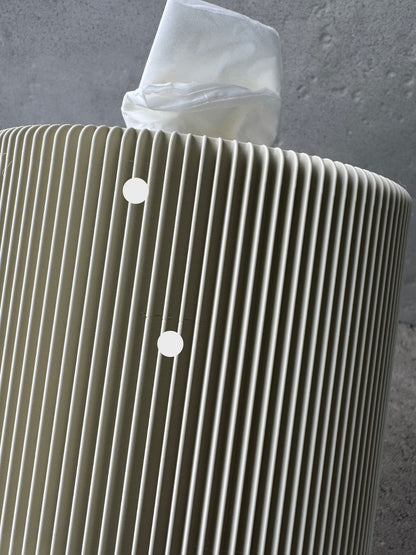 Tissue box | Seconds