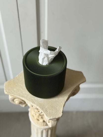 La Sombra tissue box