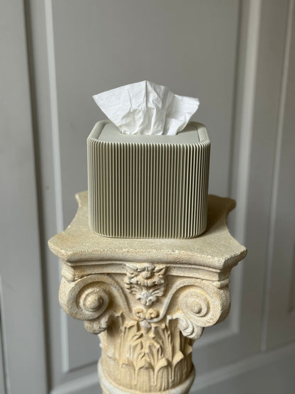La Sombra square tissue box