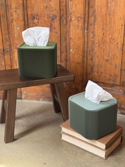 La Sombra square tissue box