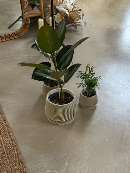 Giro indoor plant pot