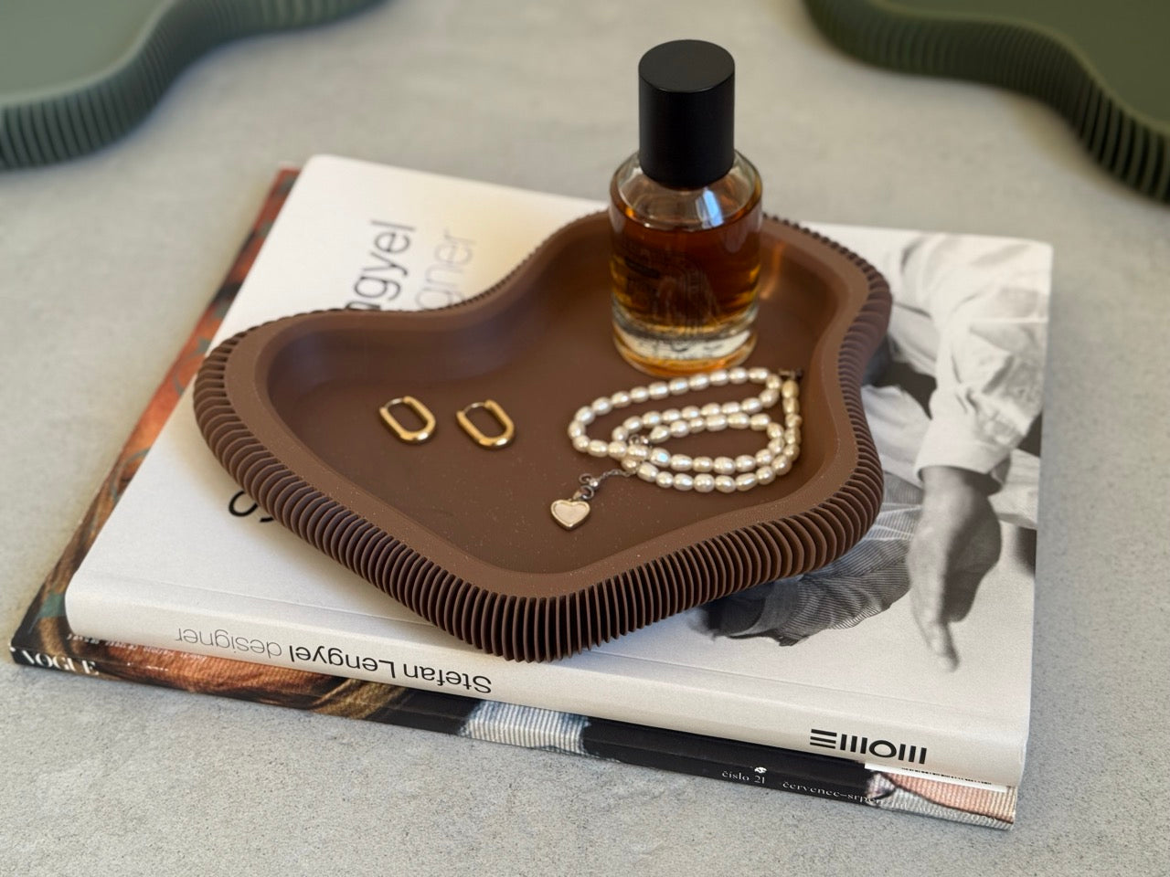 La Sombra decorative trifle tray